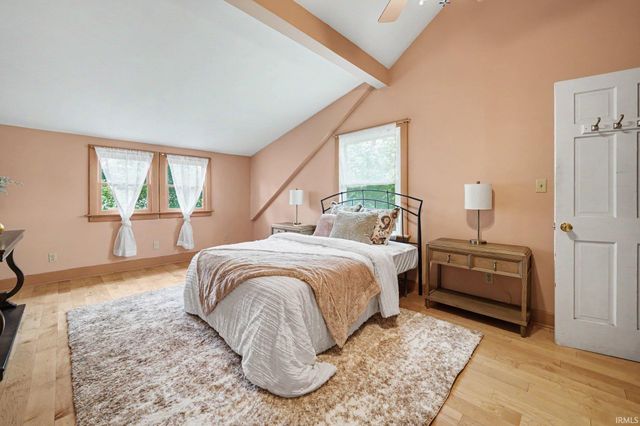940 Lincoln Way East, Mishawaka, IN 46544