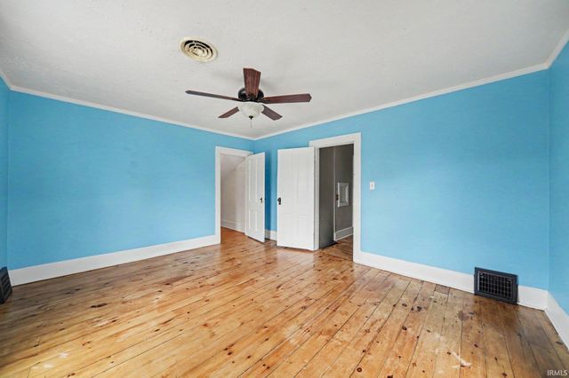 940 Lincoln Way East, Mishawaka, IN 46544