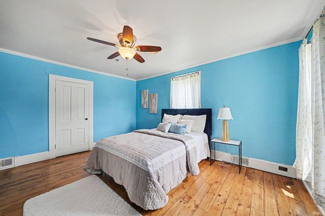 940 Lincoln Way East, Mishawaka, IN 46544