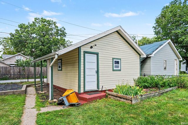 940 Lincoln Way East, Mishawaka, IN 46544