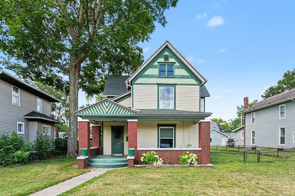 940 Lincoln Way East, Mishawaka, IN 46544