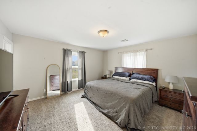 11809 N 104th East Avenue, Owasso, OK 74021