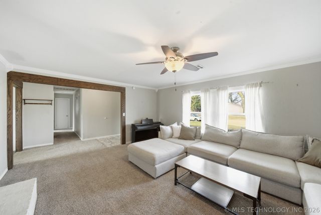 11809 N 104th East Avenue, Owasso, OK 74021