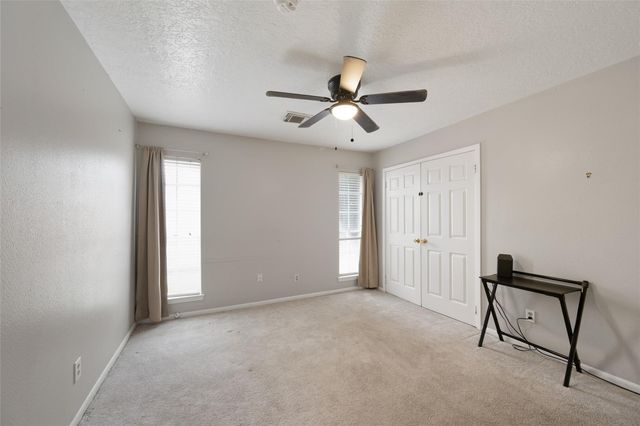 4205 Lariat Drive, Baytown, TX 77521