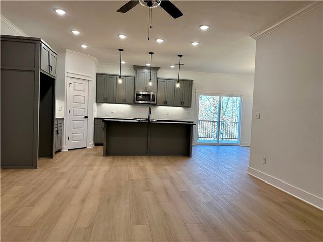 1 Carmarthen Lane, Bella Vista, AR 72715