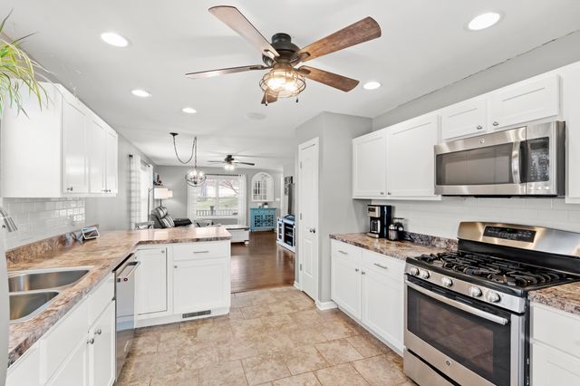 7413 W 128th Place, Cedar Lake, IN 46303