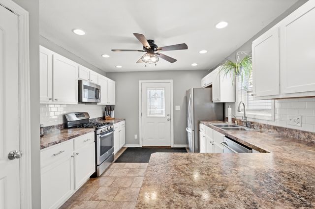 7413 W 128th Place, Cedar Lake, IN 46303