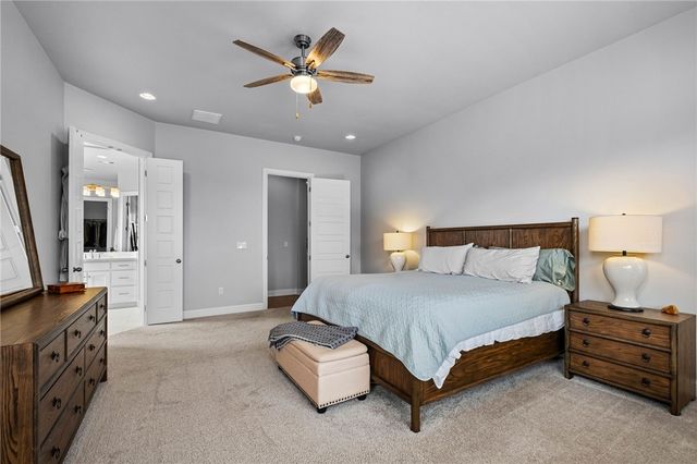 4601 SW Hollowbrook Street, Bentonville, AR 72713