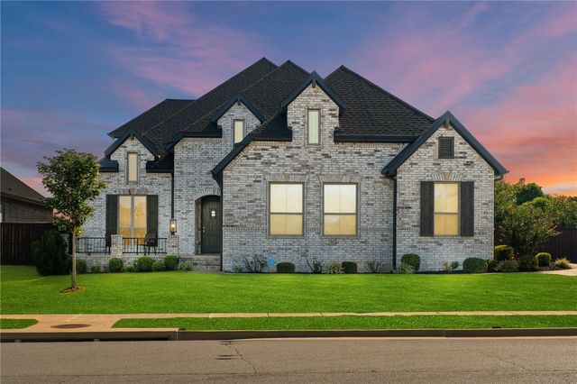 4601 SW Hollowbrook Street, Bentonville, AR 72713