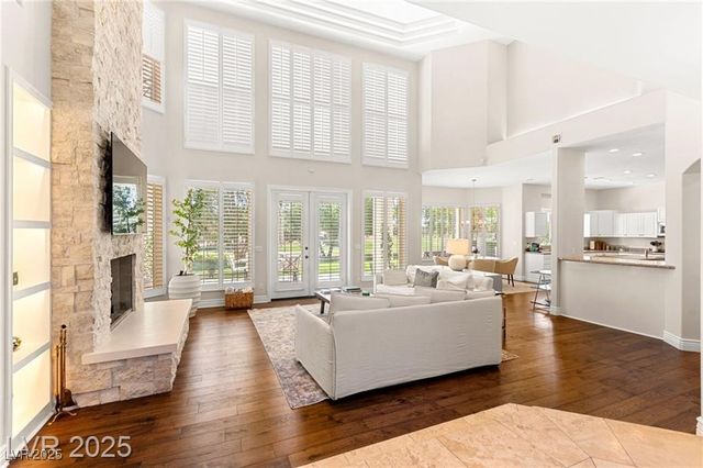 8901 Robinson Ridge Drive, Las Vegas, NV 89117