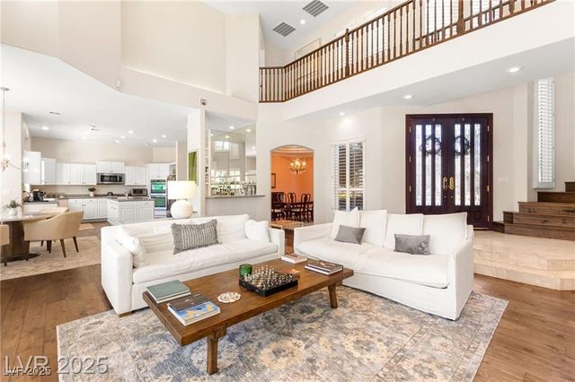 8901 Robinson Ridge Drive, Las Vegas, NV 89117