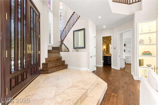 8901 Robinson Ridge Drive, Las Vegas, NV 89117