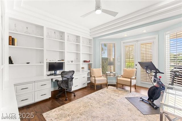 8901 Robinson Ridge Drive, Las Vegas, NV 89117