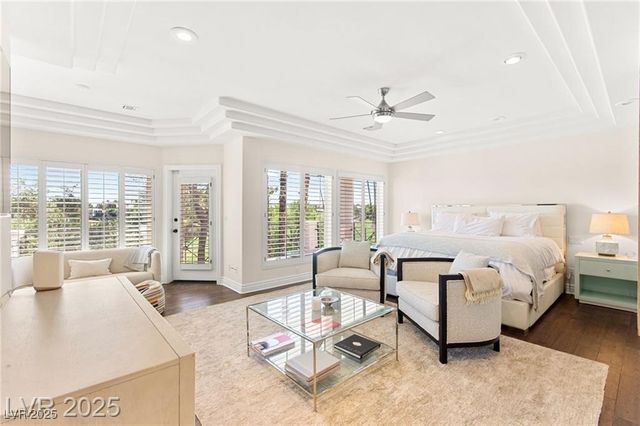 8901 Robinson Ridge Drive, Las Vegas, NV 89117