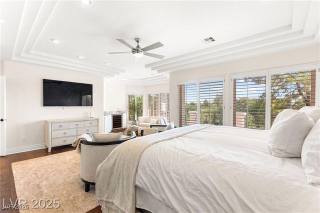 8901 Robinson Ridge Drive, Las Vegas, NV 89117