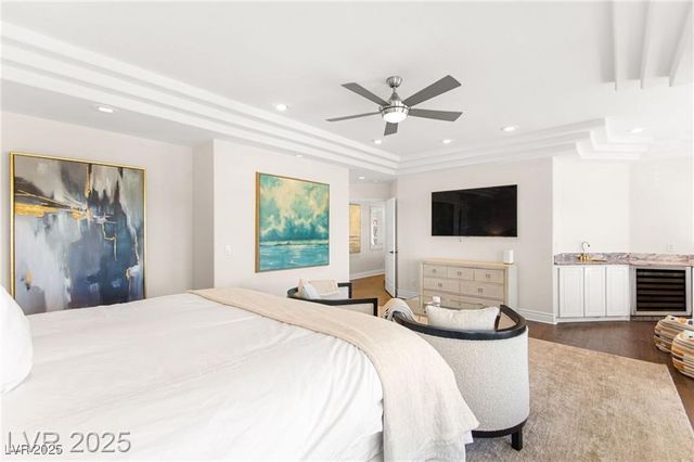 8901 Robinson Ridge Drive, Las Vegas, NV 89117