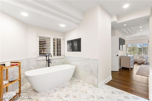 8901 Robinson Ridge Drive, Las Vegas, NV 89117