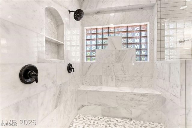 8901 Robinson Ridge Drive, Las Vegas, NV 89117