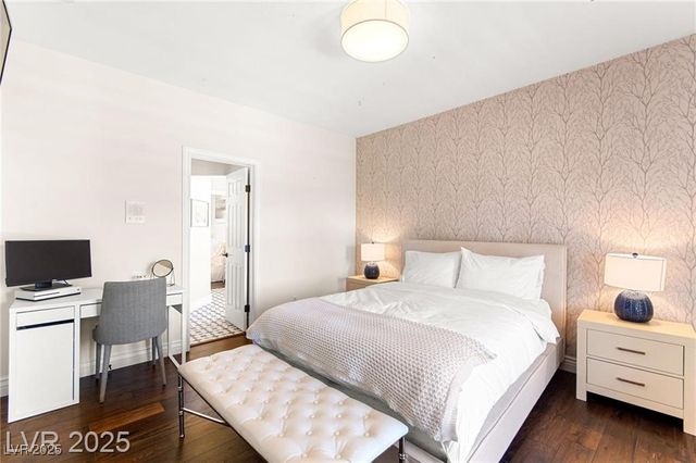 8901 Robinson Ridge Drive, Las Vegas, NV 89117