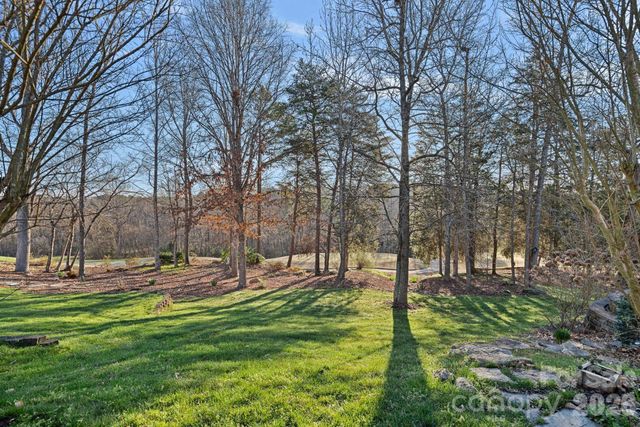 1470 Valhalla Drive, Denver, NC 28037