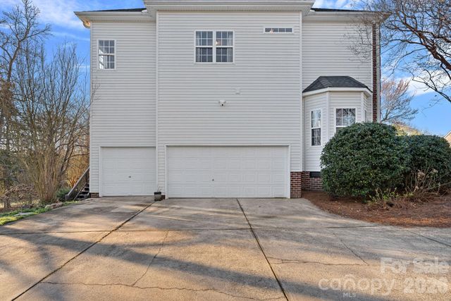 1470 Valhalla Drive, Denver, NC 28037