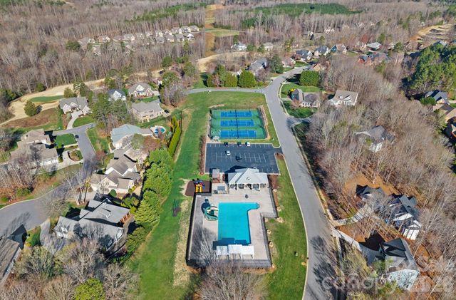 1470 Valhalla Drive, Denver, NC 28037