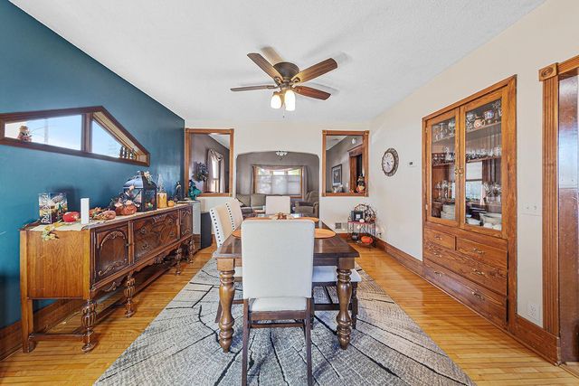 210 4th Street S, Gaylord, MN 55334