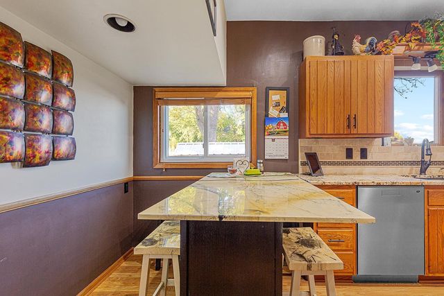 210 4th Street S, Gaylord, MN 55334