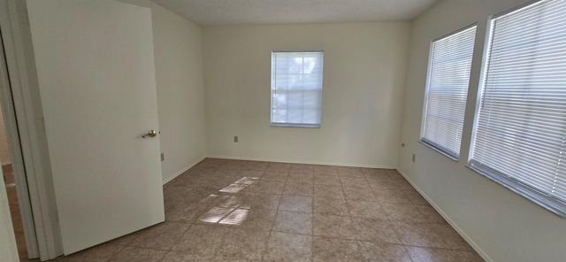 7912 MIDWAY DRIVE TERRACE T101, Ocala, FL 34472