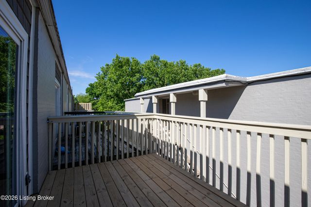 1935 Gardiner Ln H124, Louisville, KY 40205