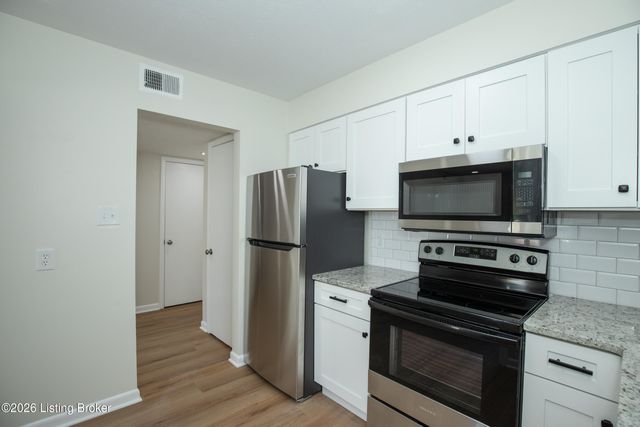 1935 Gardiner Ln H124, Louisville, KY 40205