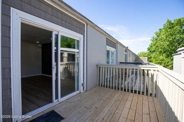 1935 Gardiner Ln H124, Louisville, KY 40205