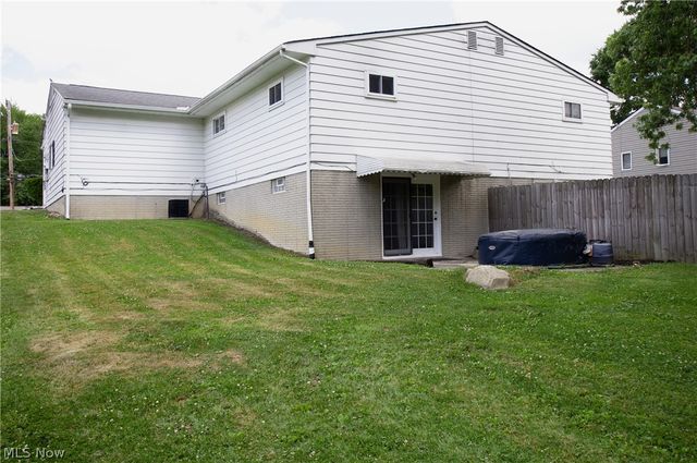 9862 Fair Road, Strongsville, OH 44149