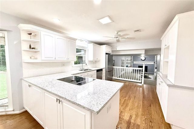 441 Village Green Court SW, Lilburn, GA 30047