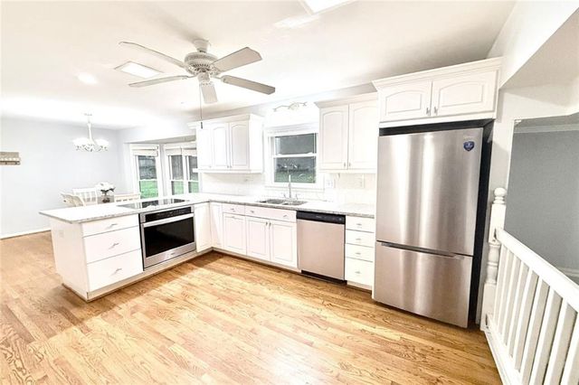 441 Village Green Court SW, Lilburn, GA 30047