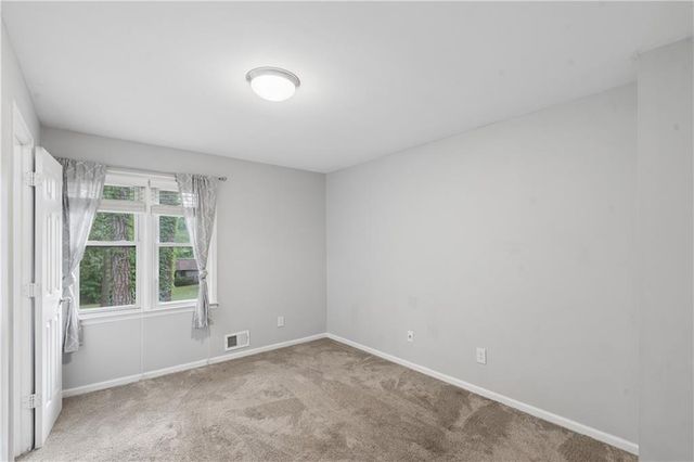 441 Village Green Court SW, Lilburn, GA 30047
