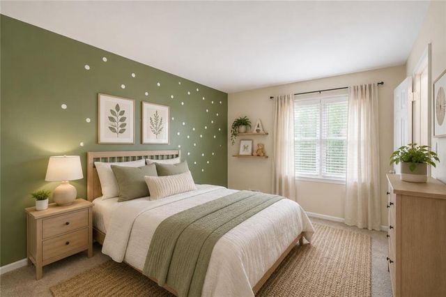 441 Village Green Court SW, Lilburn, GA 30047