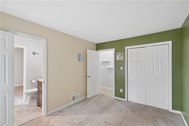 441 Village Green Court SW, Lilburn, GA 30047