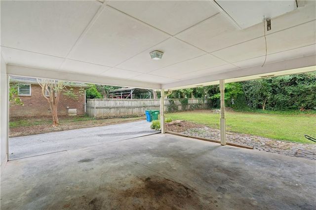 441 Village Green Court SW, Lilburn, GA 30047