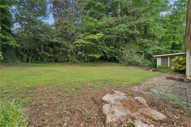 441 Village Green Court SW, Lilburn, GA 30047