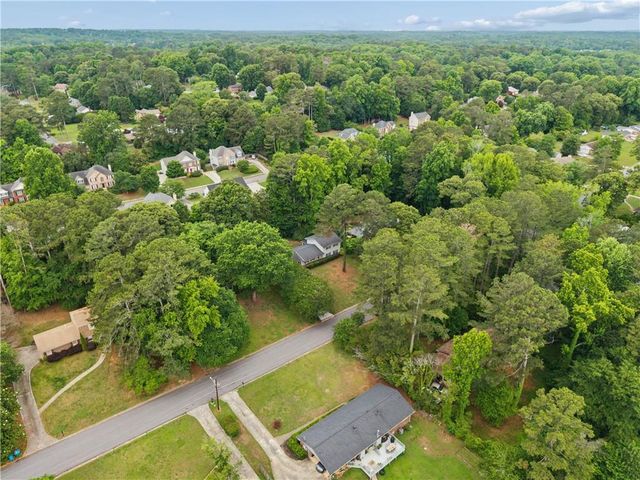 441 Village Green Court SW, Lilburn, GA 30047