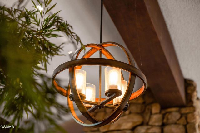 333 Gatlin Drive, Gatlinburg, TN 37738