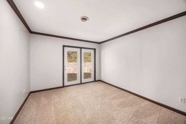 333 Gatlin Drive, Gatlinburg, TN 37738