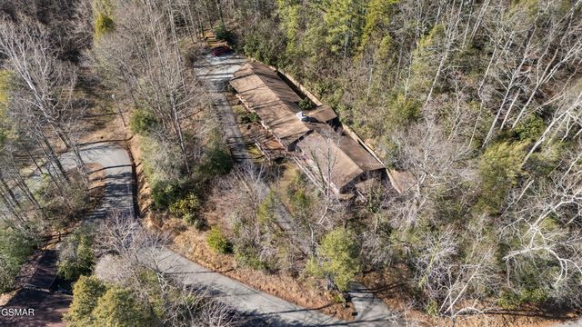 333 Gatlin Drive, Gatlinburg, TN 37738