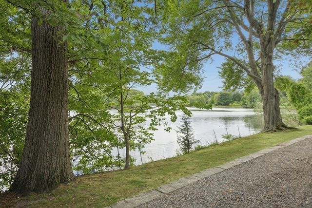 34 Addison St, Arlington, MA 02476