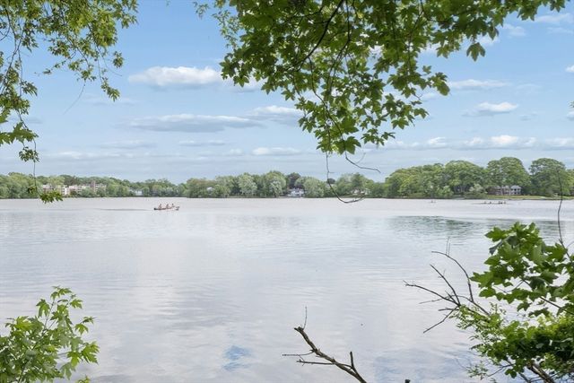 34 Addison St, Arlington, MA 02476