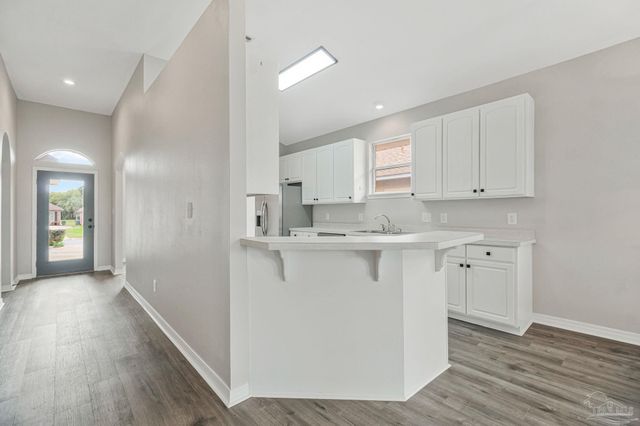 4146 Oak Pointe Dr, Gulf Breeze, FL 32563