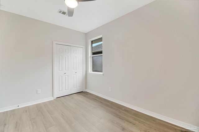 4146 Oak Pointe Dr, Gulf Breeze, FL 32563