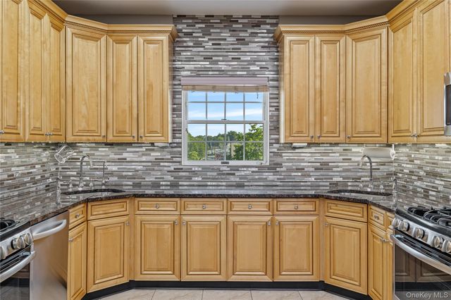 3314 Parkview Drive, Spring Valley, NY 10977