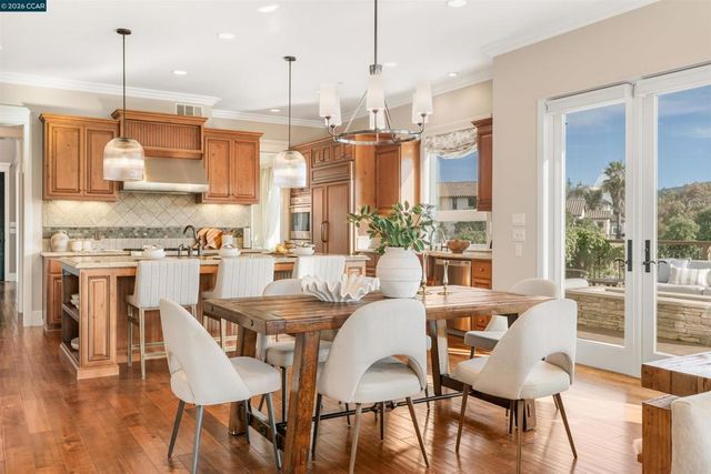 1333 Laverock Ln, Alamo, CA 94507